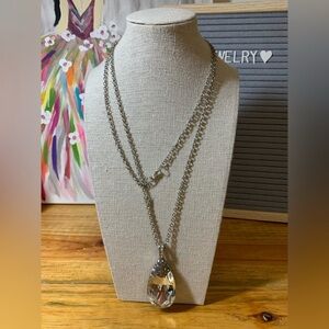 Elegant Silver Necklace with Crystal Pendant